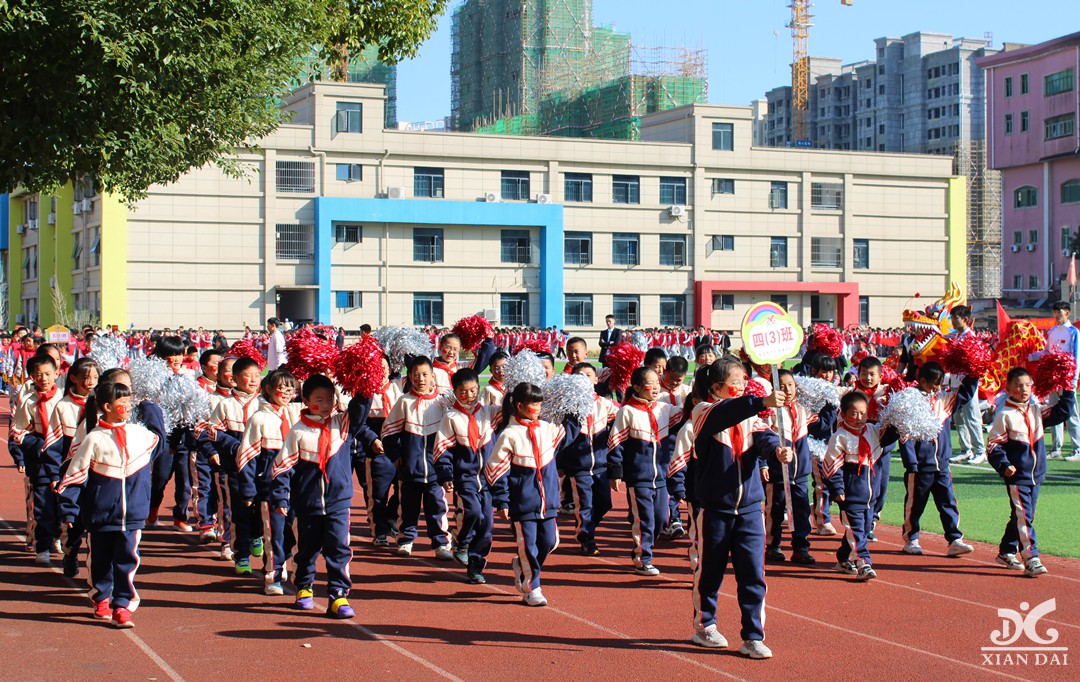 南昌現(xiàn)代外國語學(xué)校第二十三屆運動會開幕式掠影（二十八）